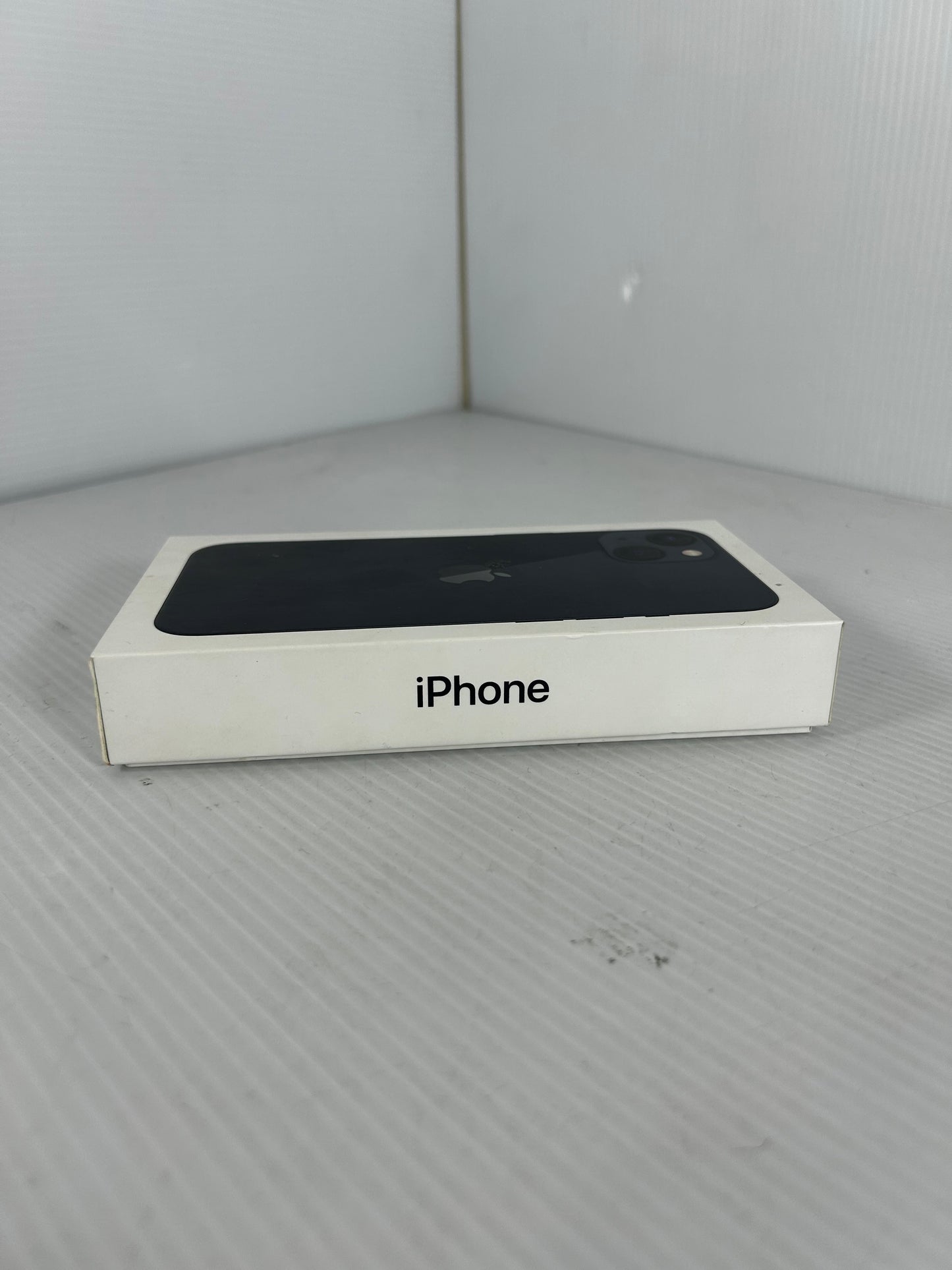 iPhone 13 Black