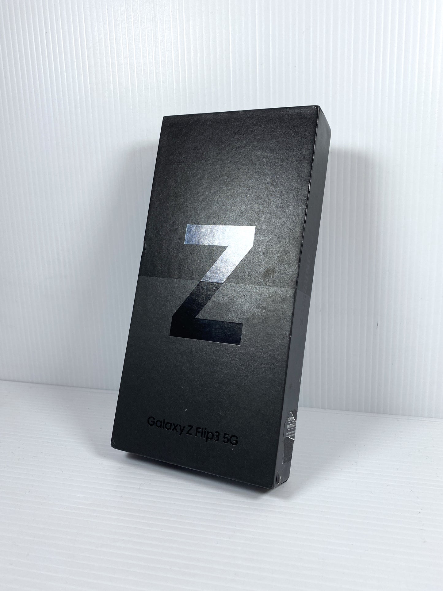 Samsung Flip 3 5g