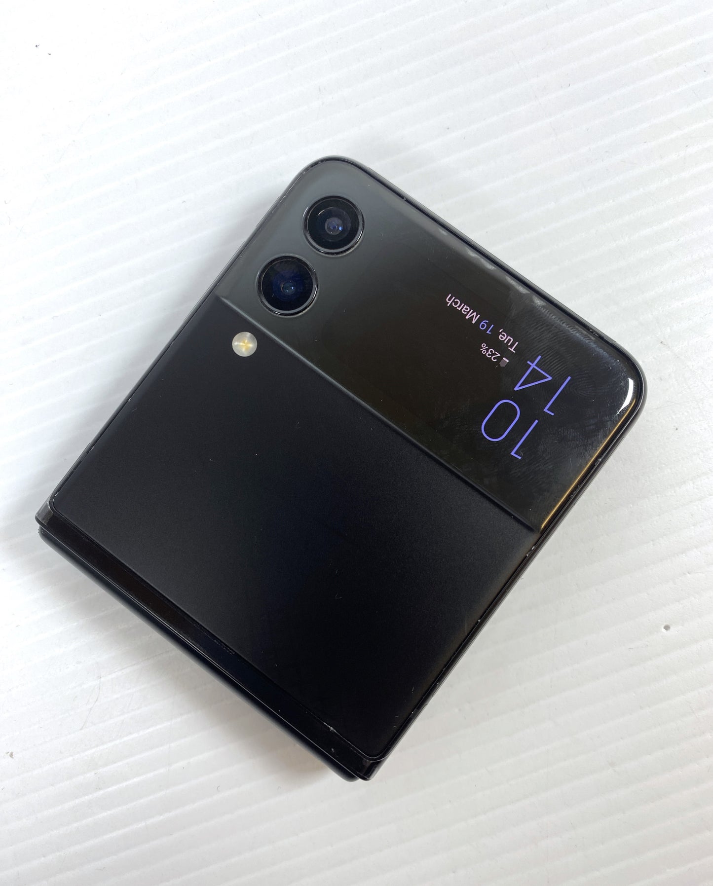 Samsung Flip 3 5g
