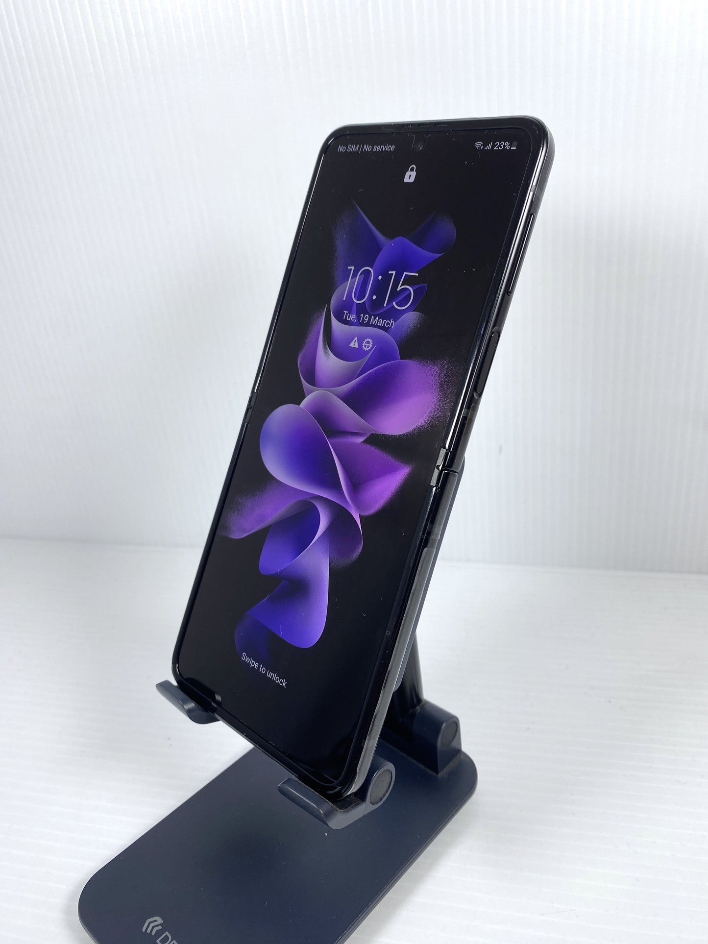 Samsung Flip 3 5g
