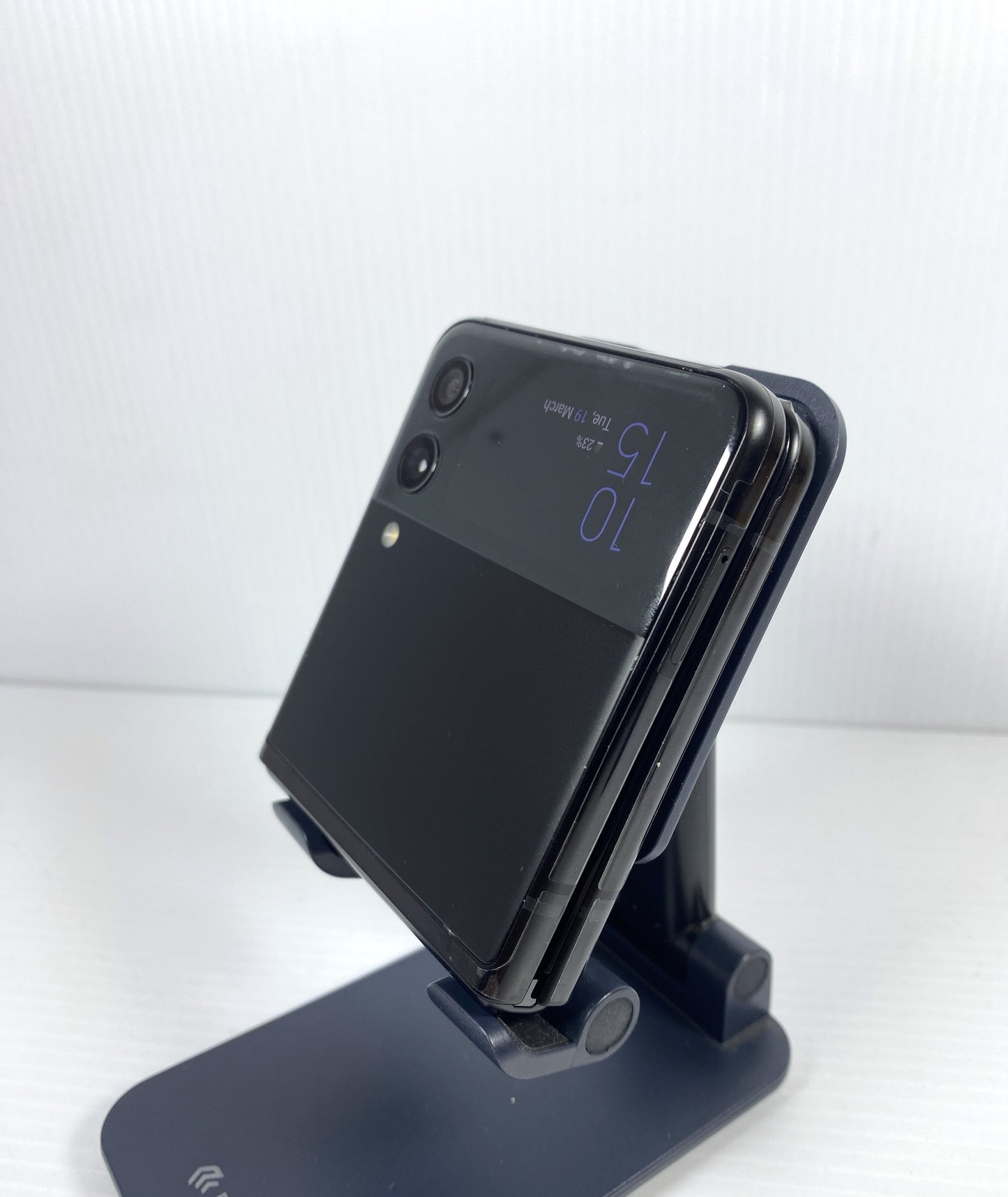 Samsung Flip 3 5g