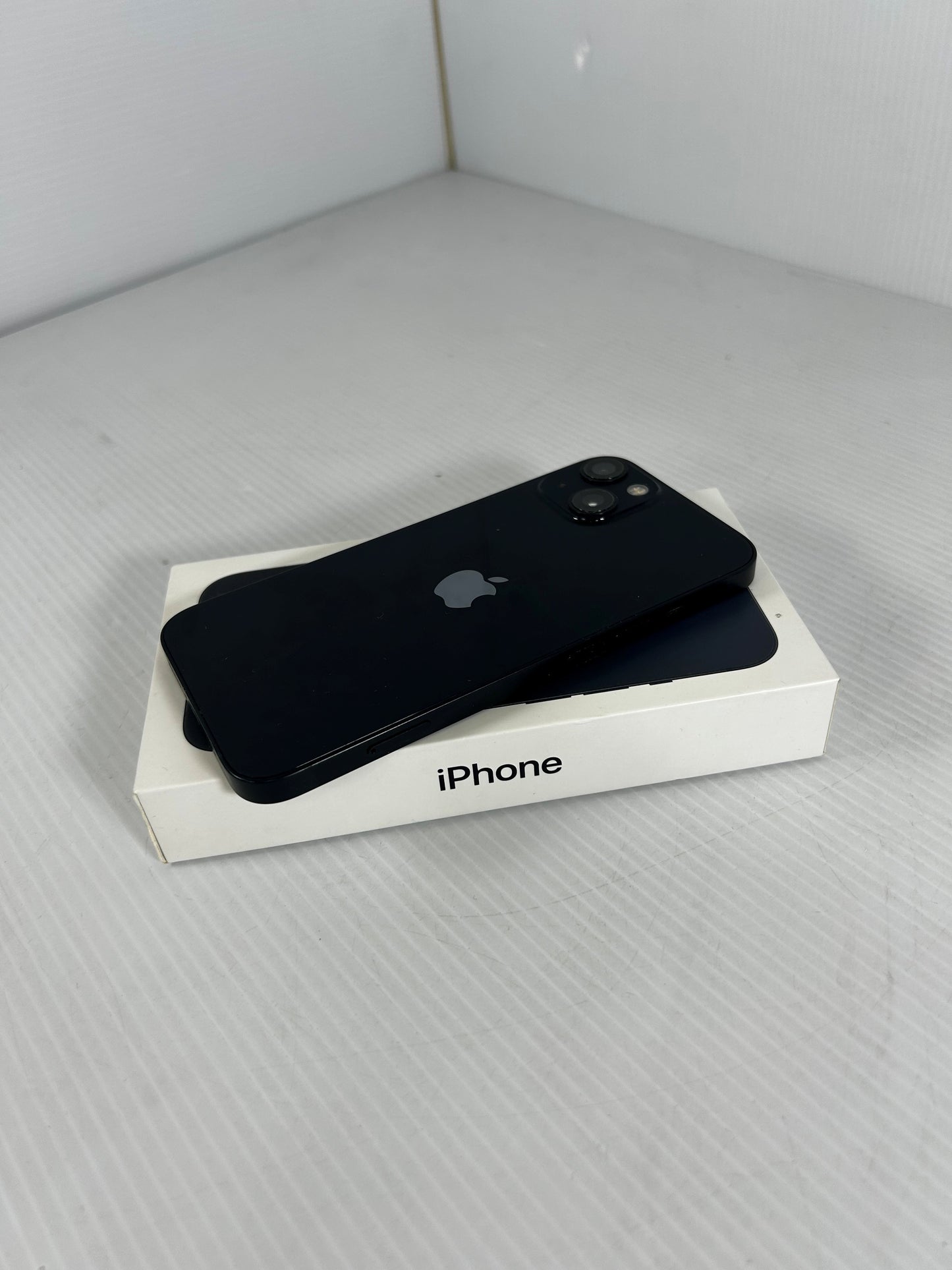 iPhone 13 Black