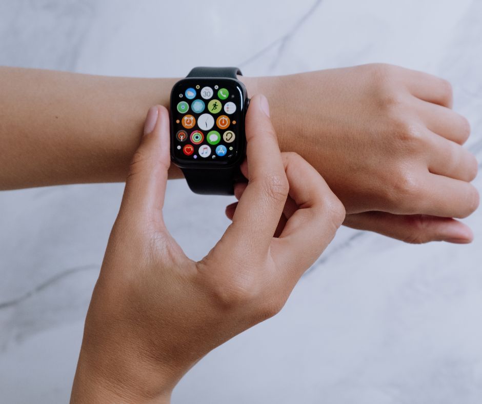 Why You Shouldn’t Ignore Smartwatch Issues: Common Problems & Repair Solutions.
